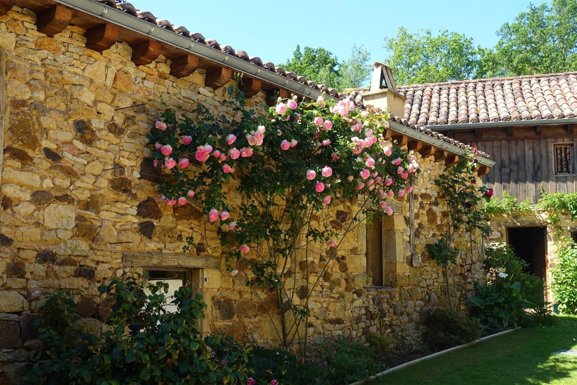 Domaine De Cournet Haut, A 17Th Century Property Set On A Calm, Idyllic Domain With Pool, Tennis, Bikes And More Les Vauries Zewnętrze zdjęcie