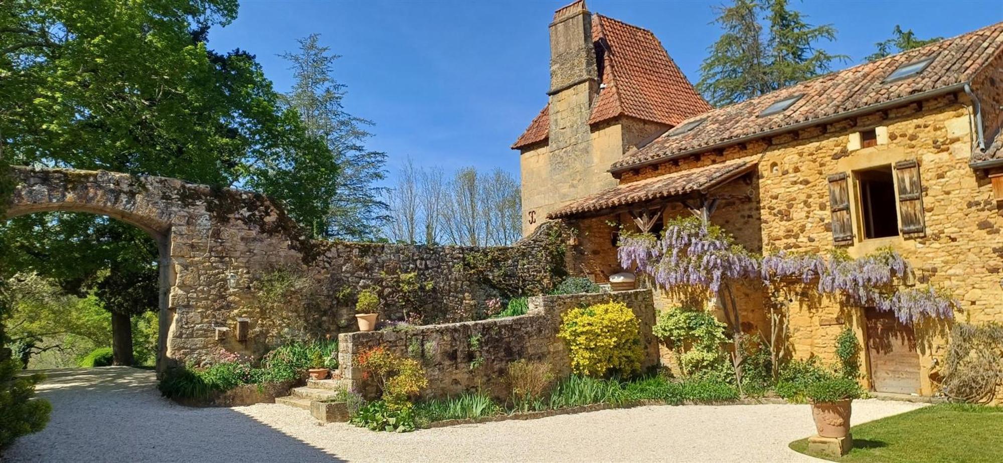 Domaine De Cournet Haut, A 17Th Century Property Set On A Calm, Idyllic Domain With Pool, Tennis, Bikes And More Les Vauries Zewnętrze zdjęcie